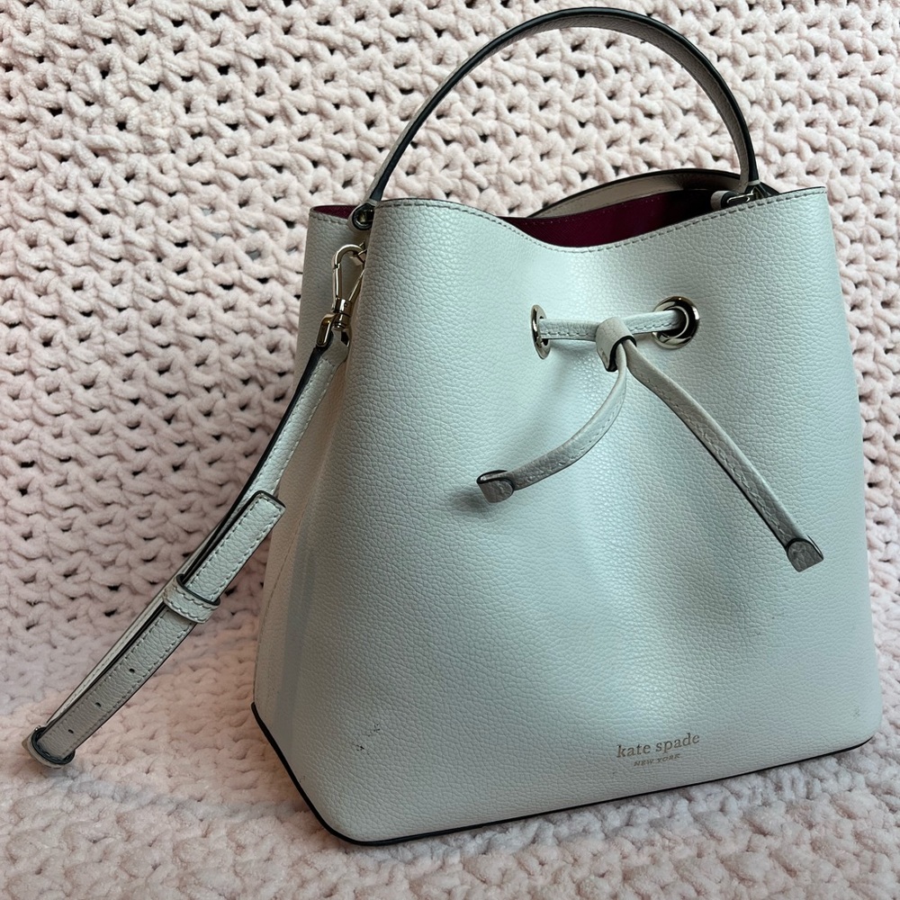 Kate Spade Sadie Tote Bucket bag